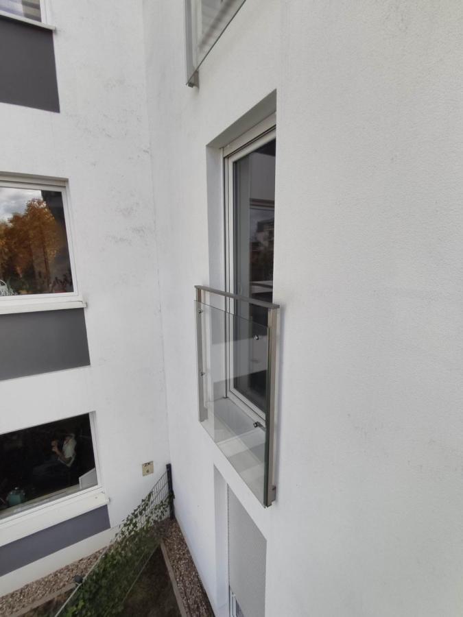 1120 Smialego 41 - Tanie Pokoje W Apartamencie - Samodzielne Zameldowanie - Self Check In Poznan Ngoại thất bức ảnh