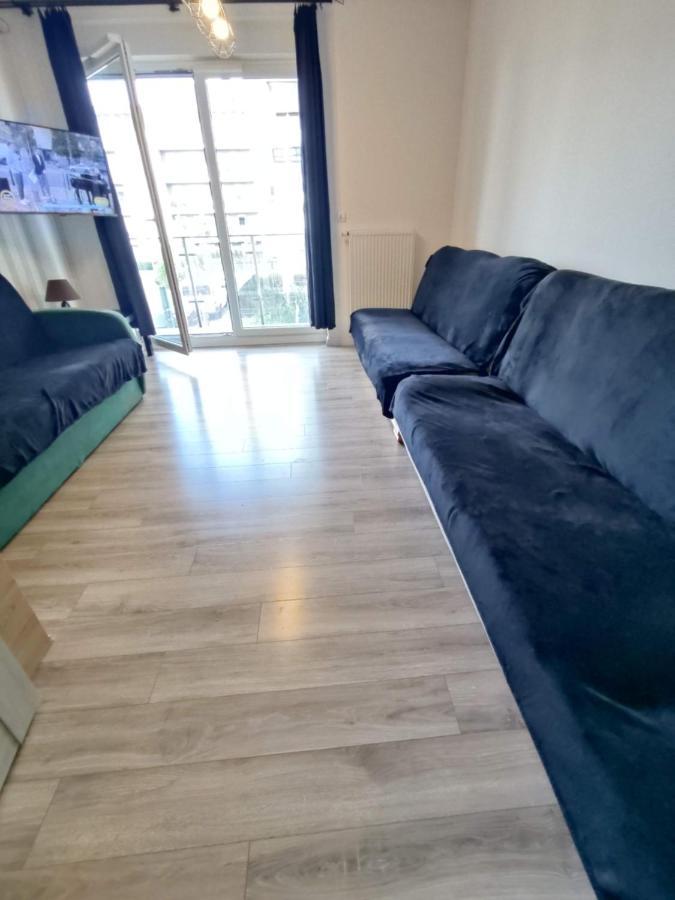 1120 Smialego 41 - Tanie Pokoje W Apartamencie - Samodzielne Zameldowanie - Self Check In Poznan Ngoại thất bức ảnh